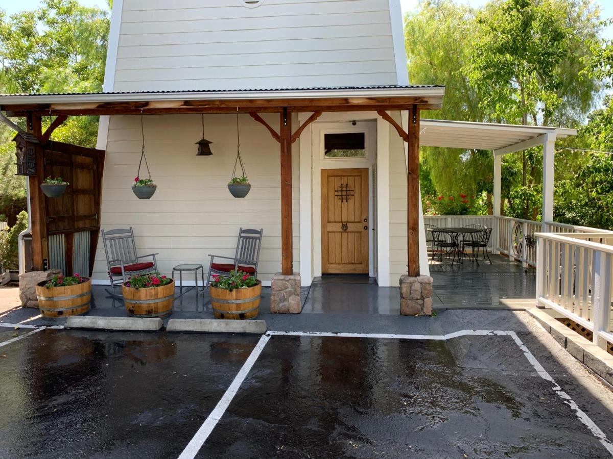 Forfriends Inn Wine Country Bed And Breakfast Santa Ynez Exterior photo