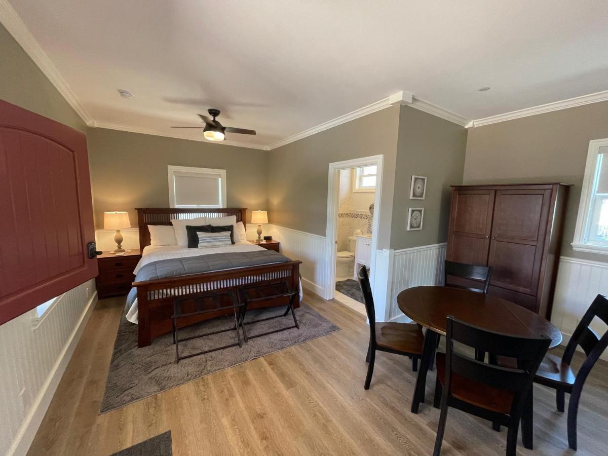 Forfriends Inn Wine Country Bed And Breakfast Santa Ynez Exterior photo